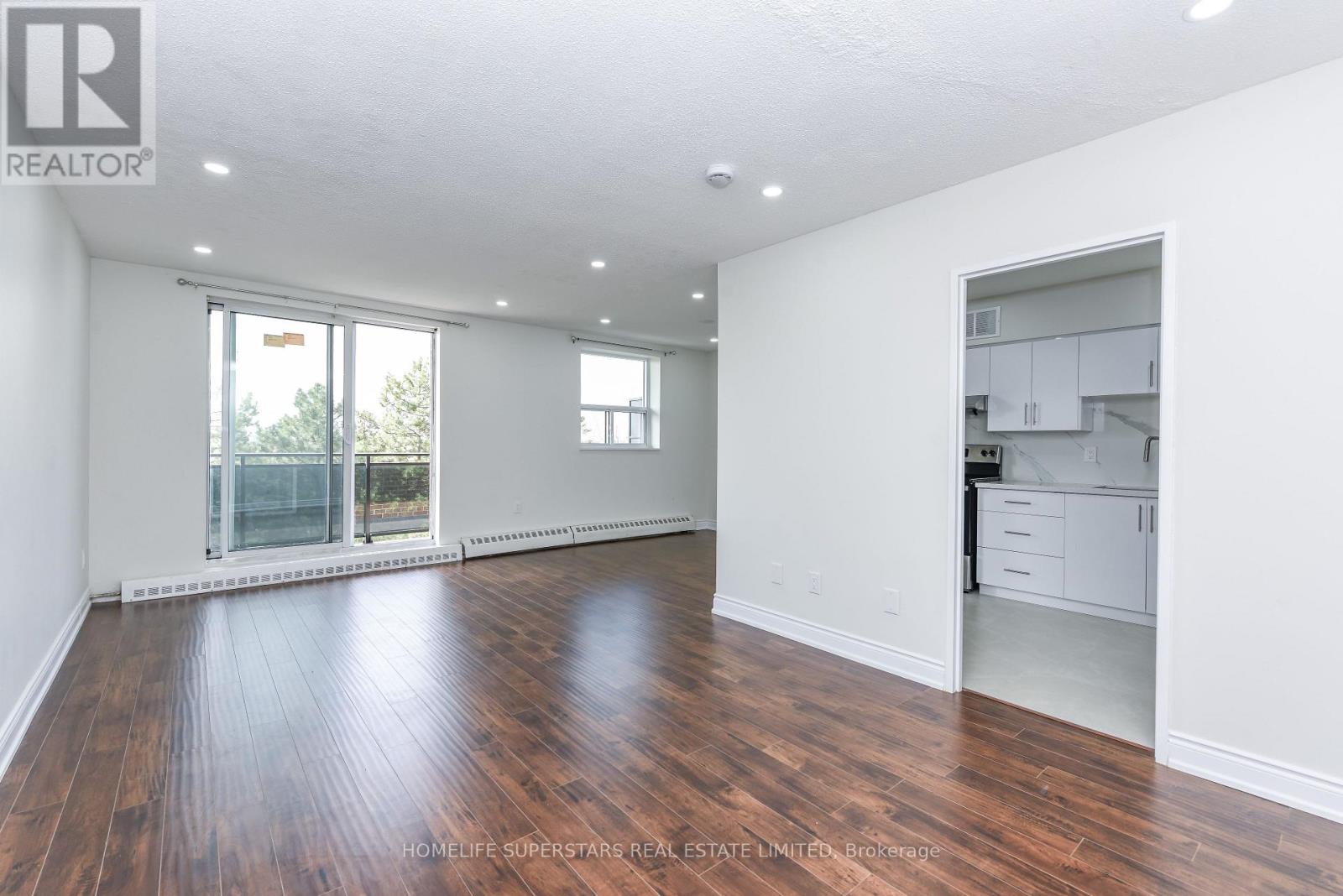 #511 3533 DERRY ROAD E - 7