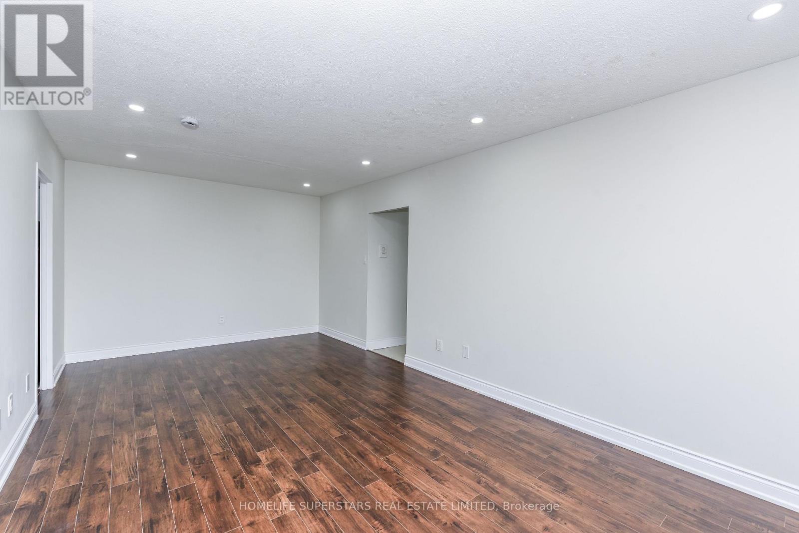 #511 3533 DERRY ROAD E - 9