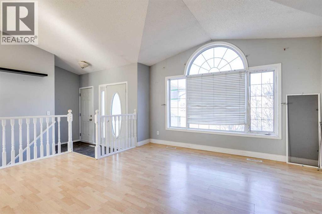 152 Shetland Garden, Fort McMurray