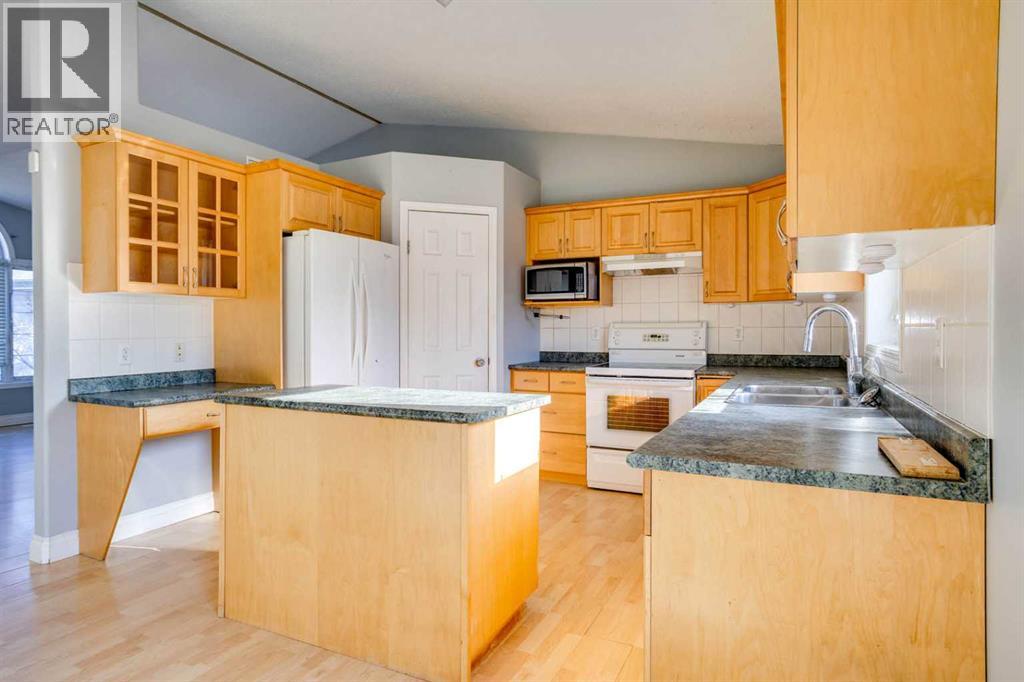 152 Shetland Garden, Fort McMurray