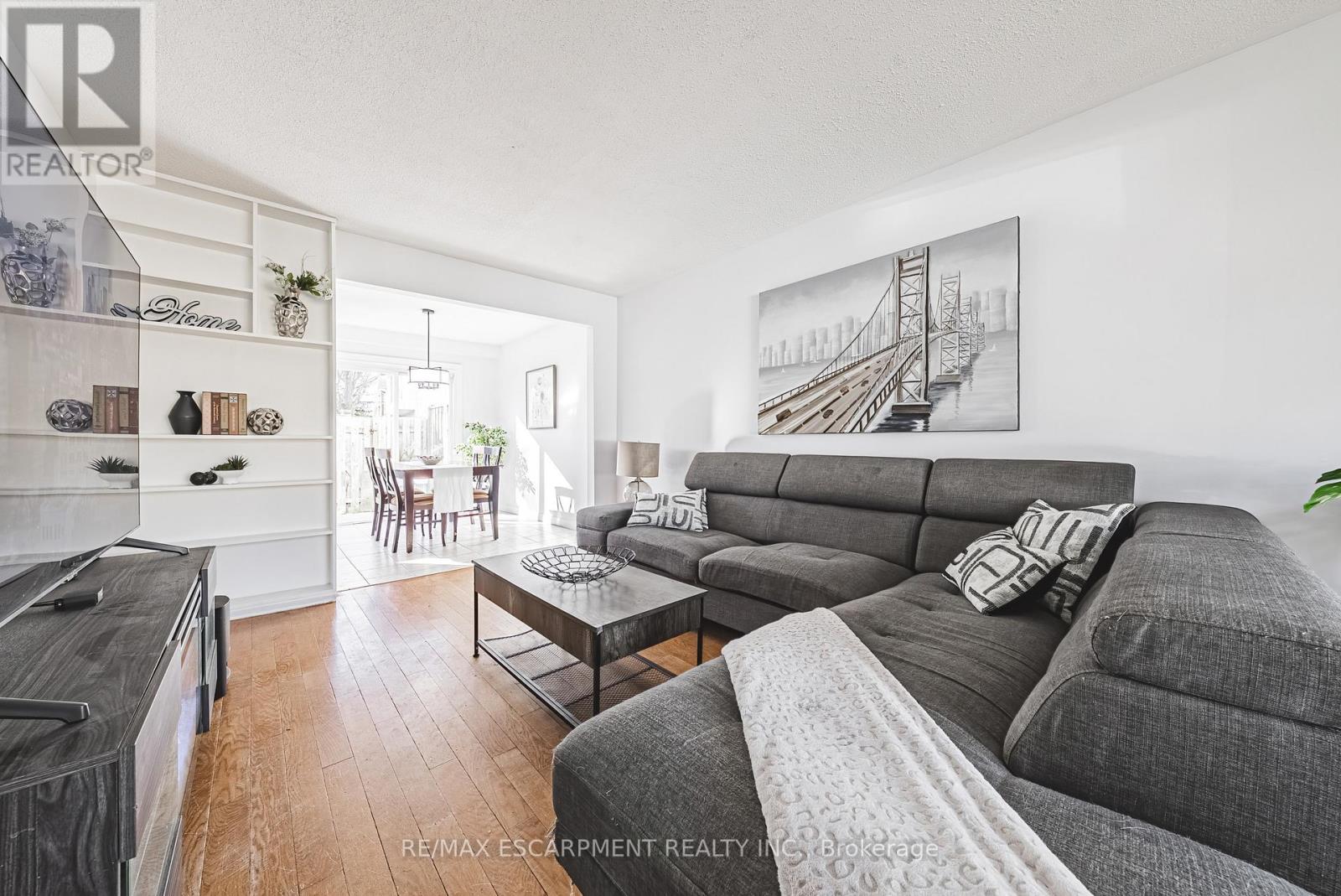 #4 2220 UPPER MIDDLE ROAD - 4