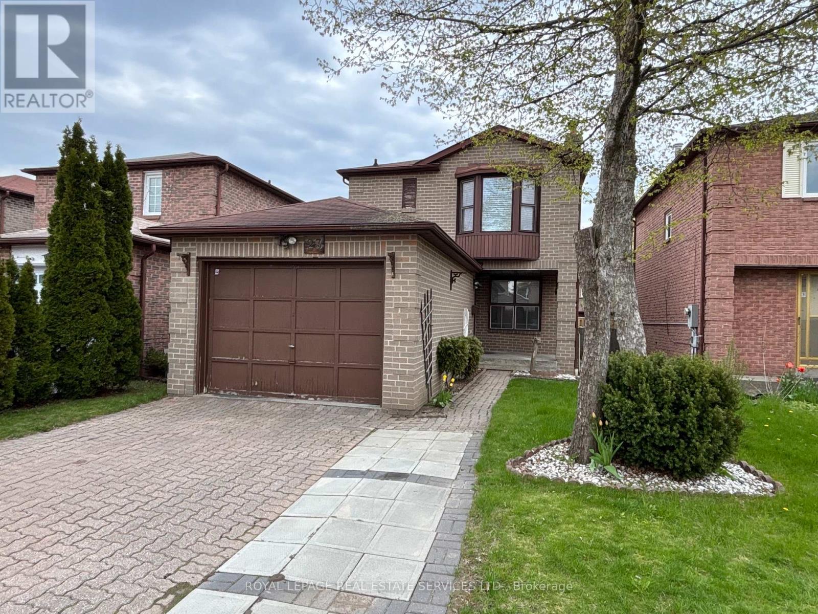23 STOCKBRIDGE CRESCENT - 2