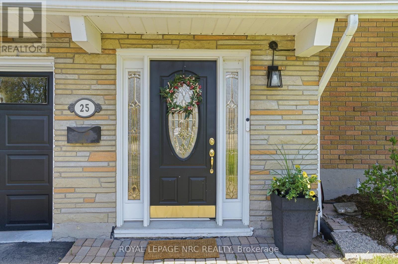 25 RICHMOND STREET - Image 2