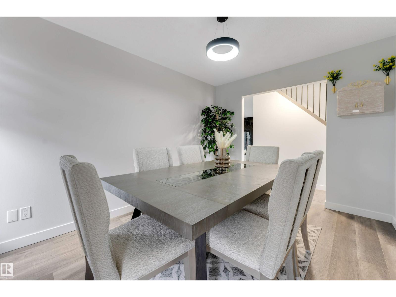 3619 34A AV NW, Edmonton