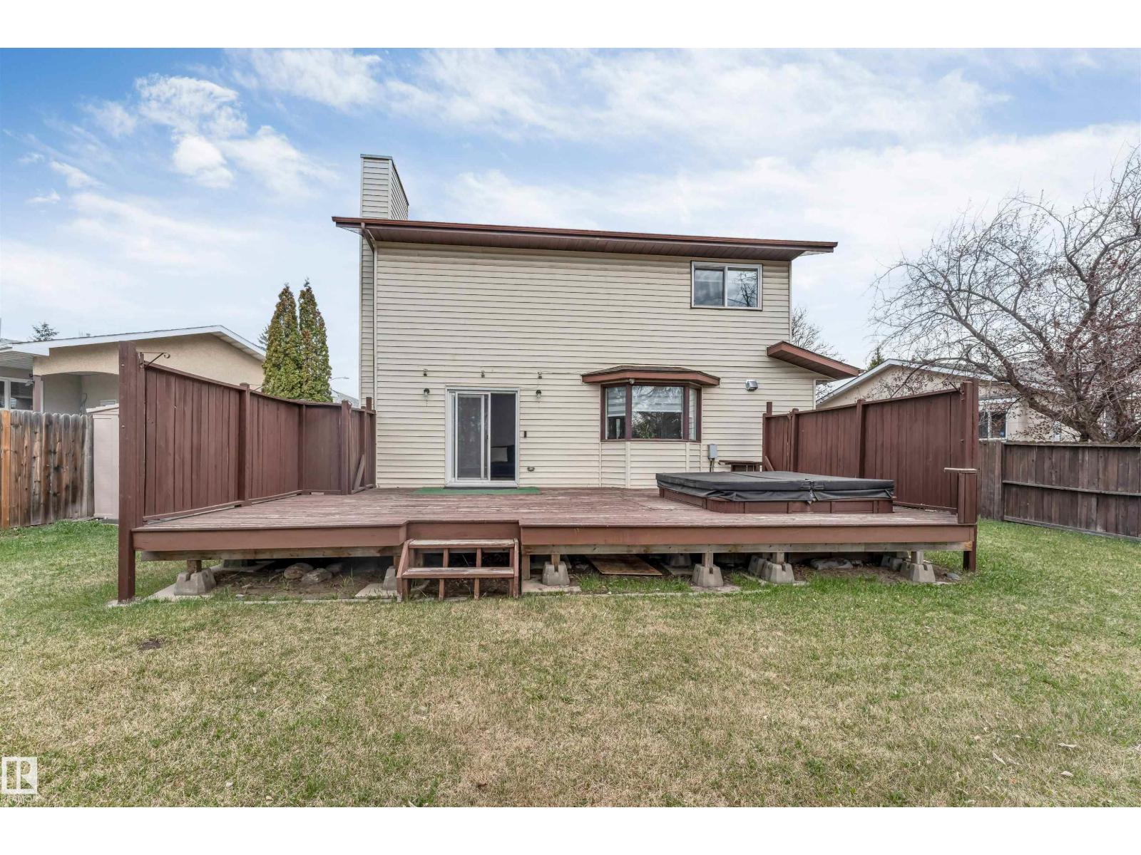3619 34A AV NW, Edmonton