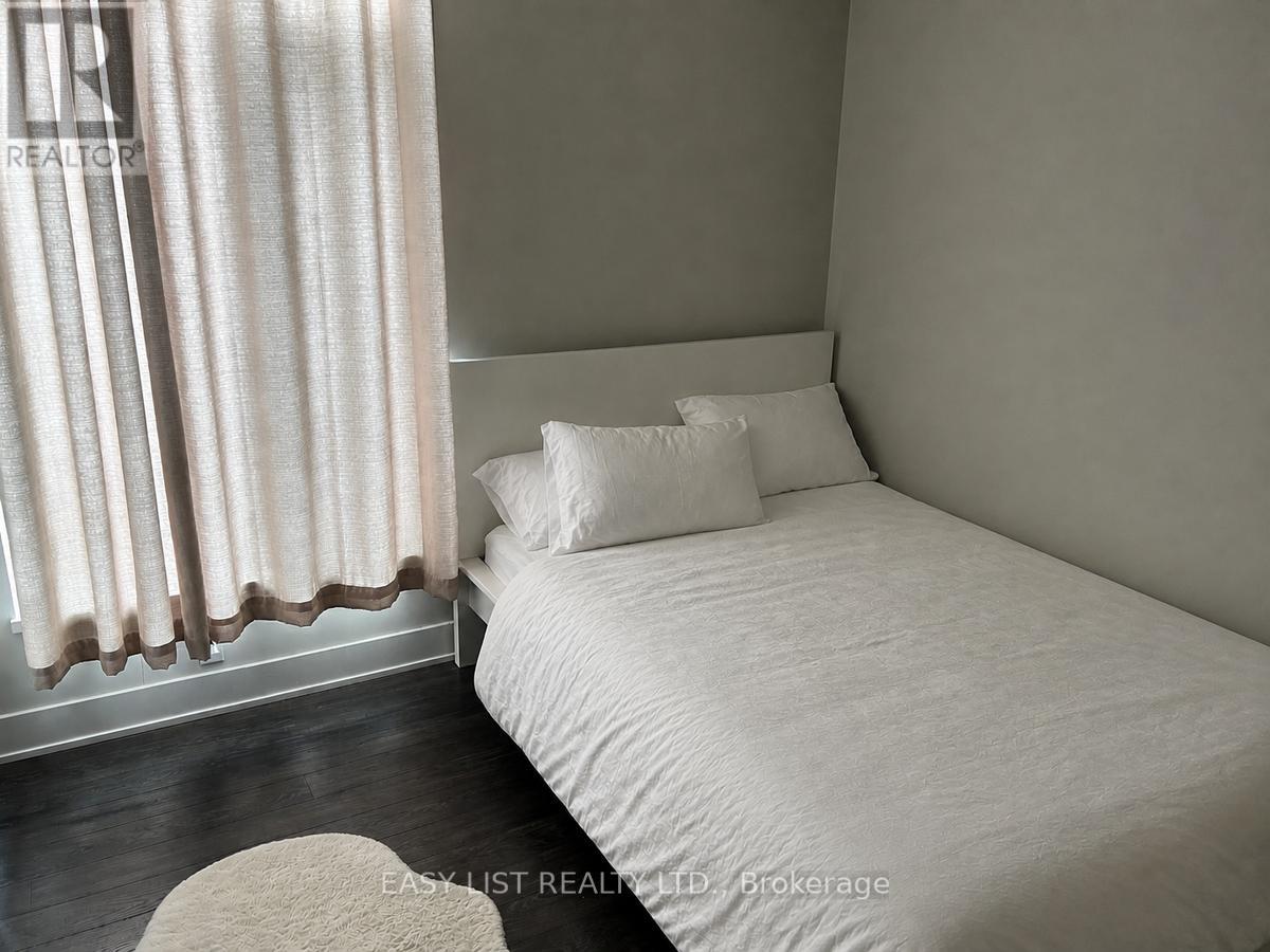 2 Bed, 2 Bath Apartment for Sale in Ottawa – 705 – 118 HOLMWOOD AVENUE, Ottawa – MLS# X13081480 - Image 19
