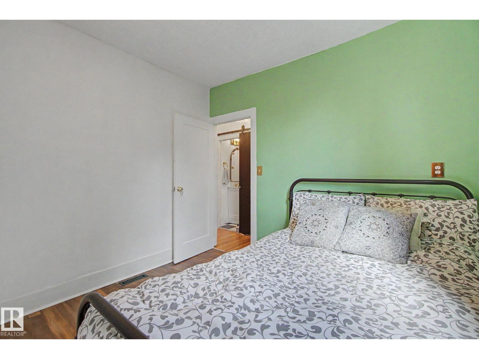 11512 122 ST NW NW, Edmonton