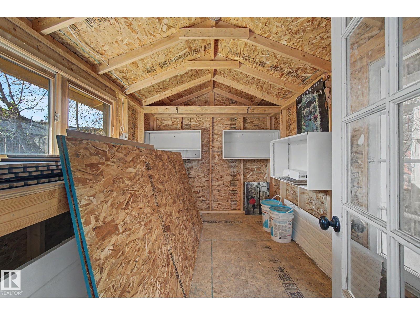 11512 122 ST NW NW, Edmonton