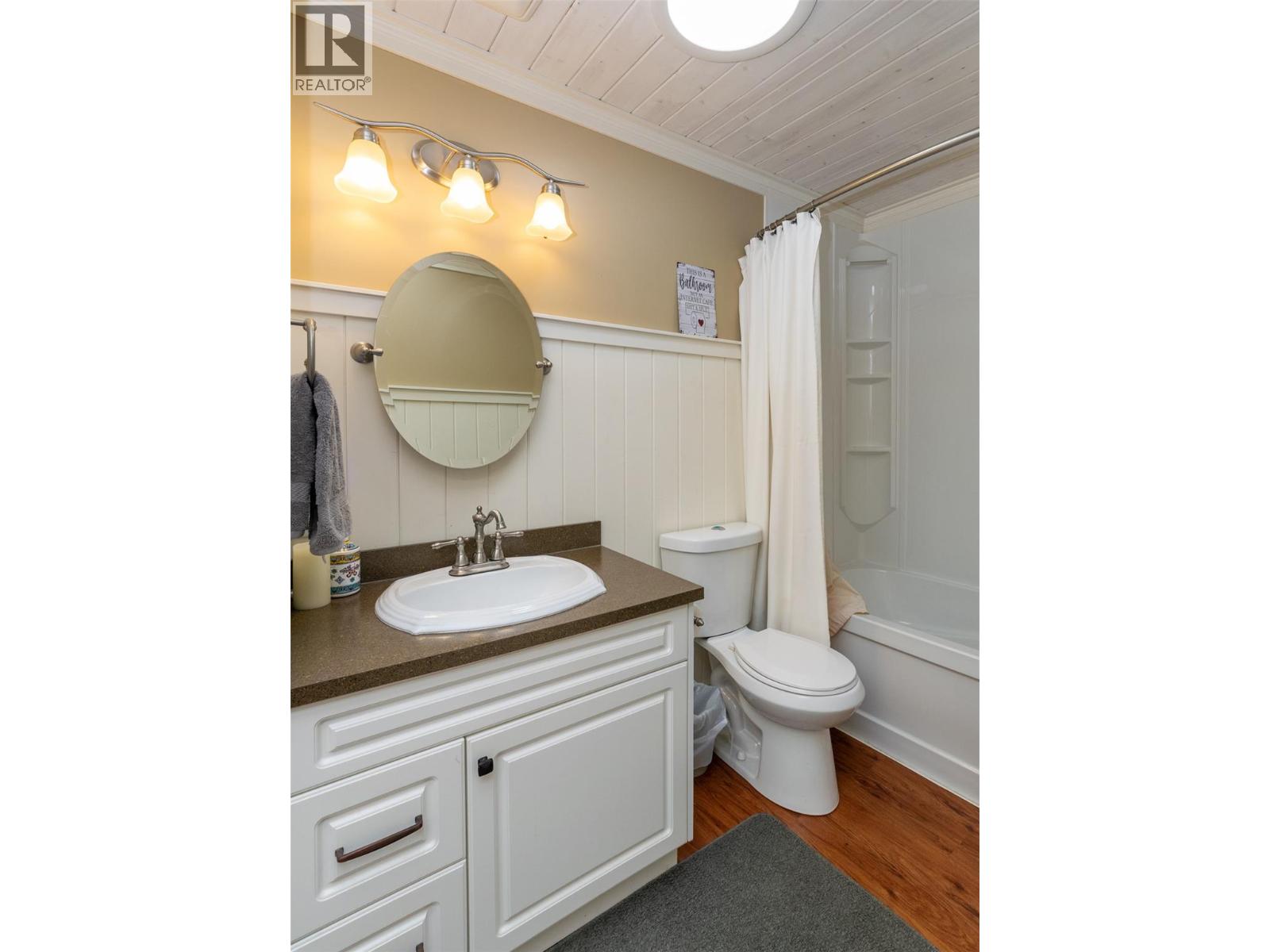 #12 6924 Squilax Anglemont Road - 18