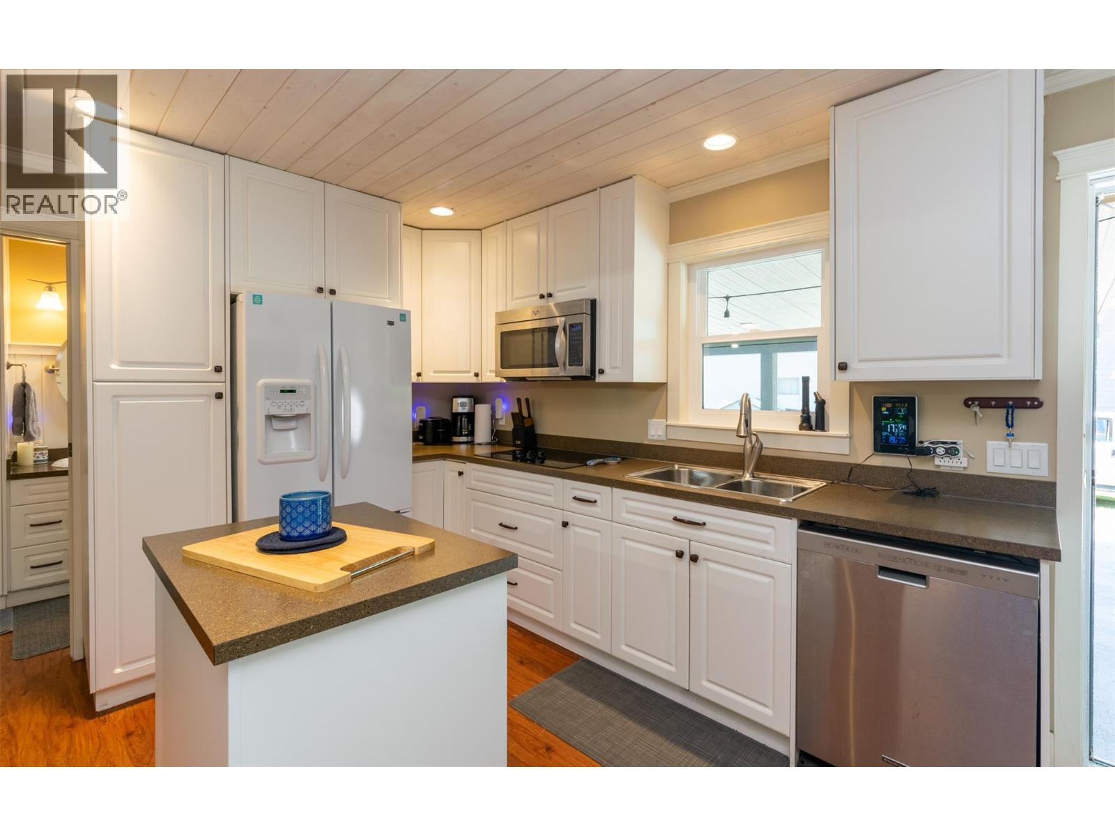 #12 6924 Squilax Anglemont Road - 5