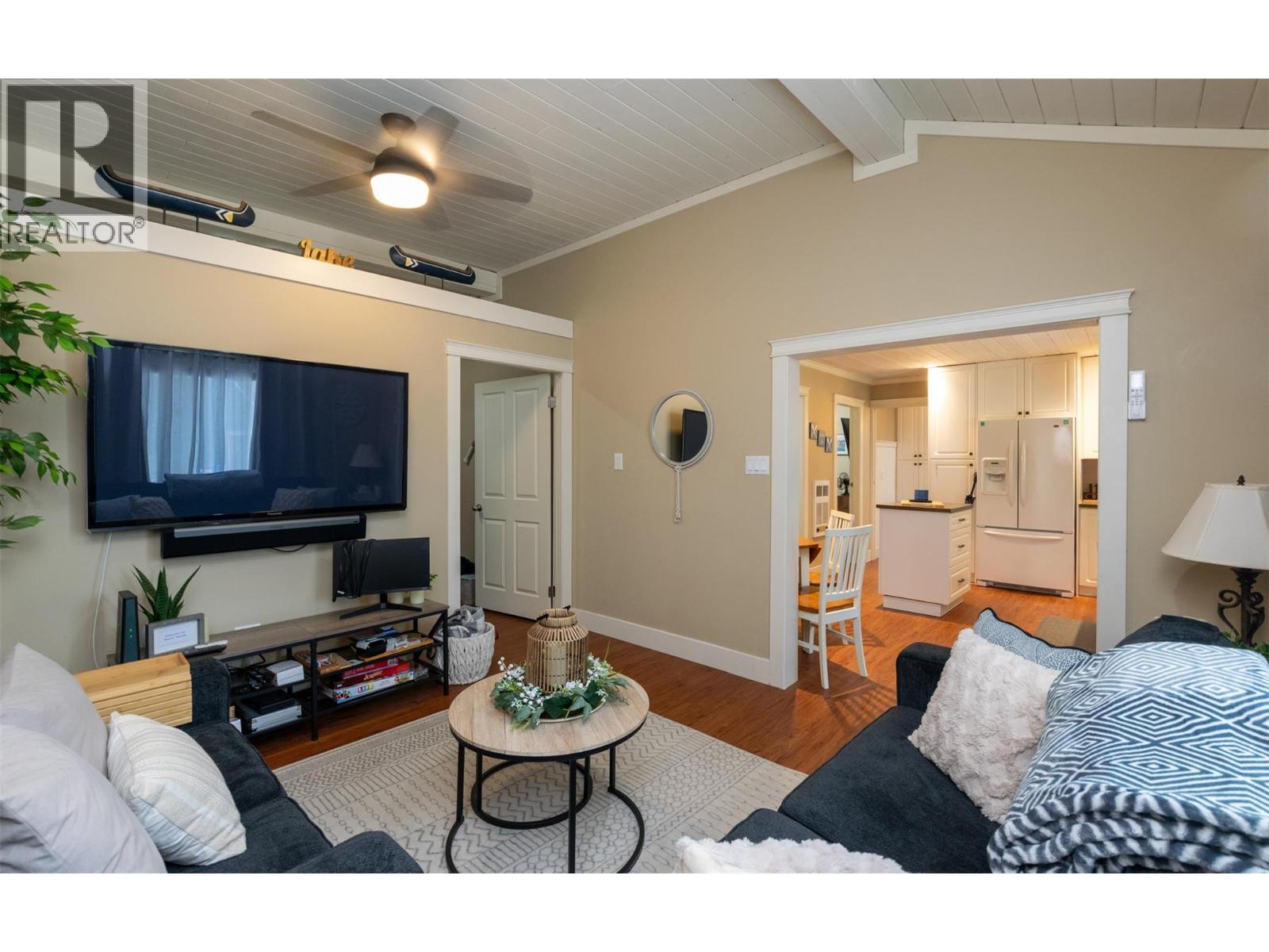 #12 6924 Squilax Anglemont Road - 14