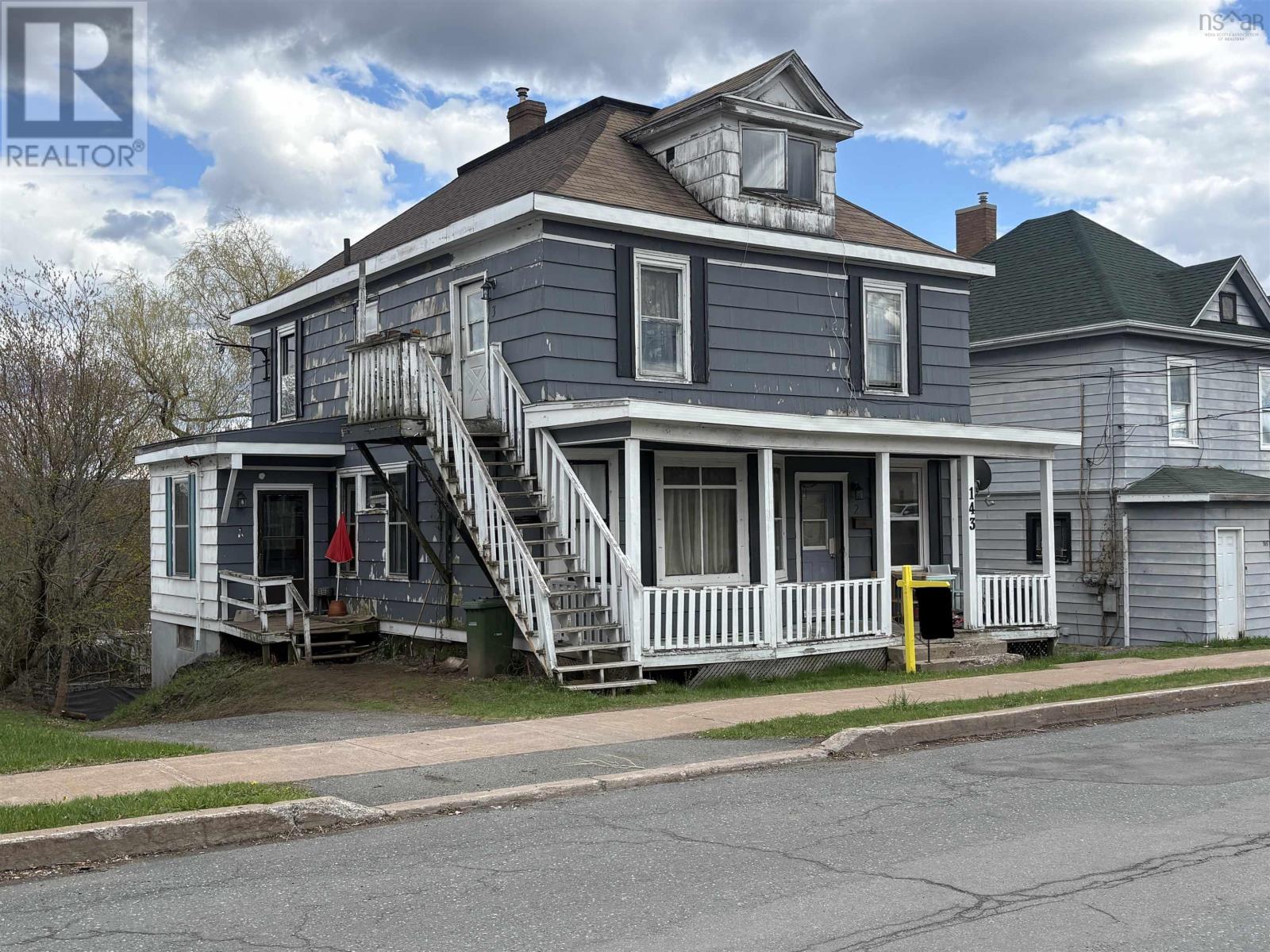 Property photo of 143 MacKay Street