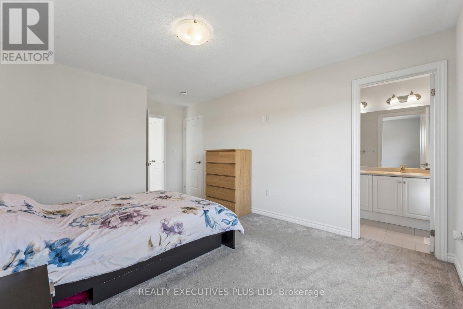 12 VESTRY WAY - 23