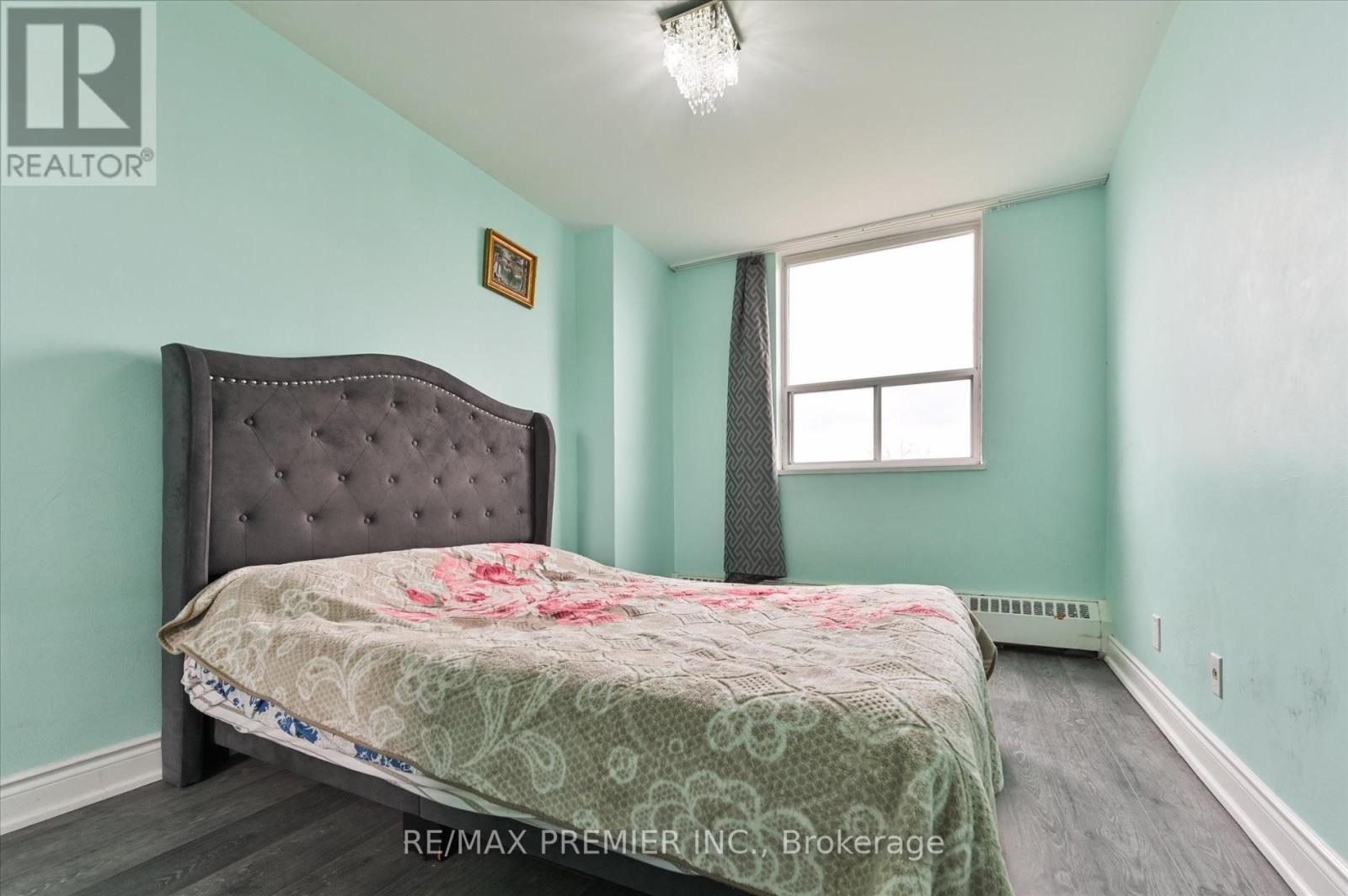 #716 80 GRANDRAVINE DRIVE - 7