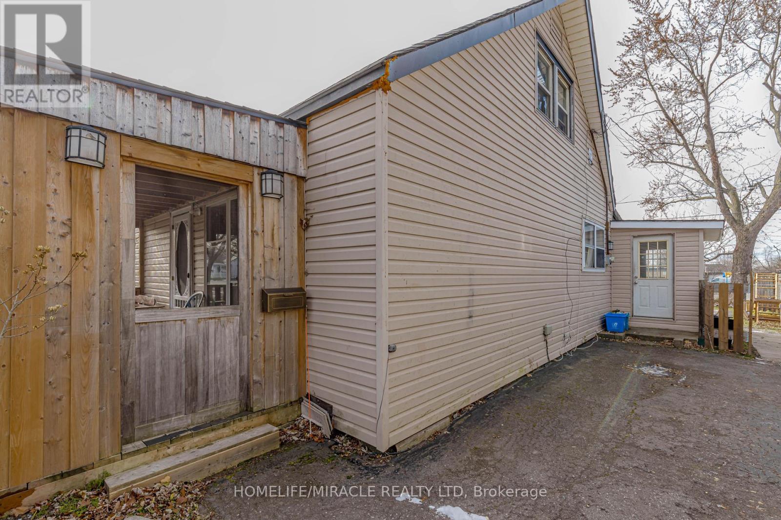 107 DOVER ROAD - 24