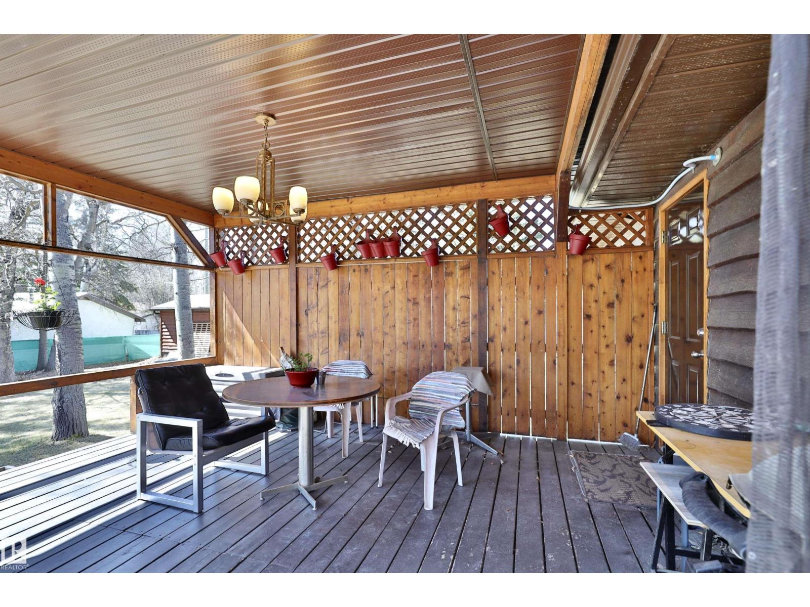 6309 49 ST - 27