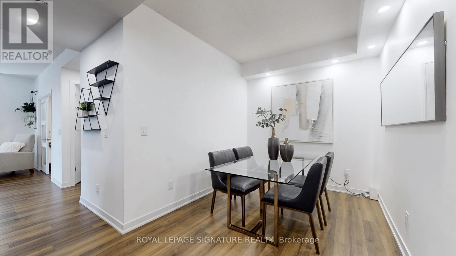 #510 60 BERWICK AVENUE - 12
