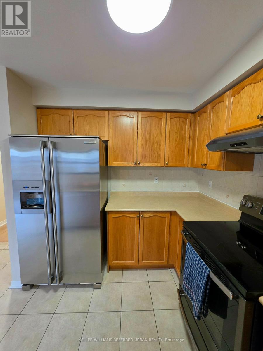 129 DOLCE CRESCENT - 40