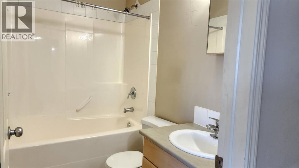 200 Lougheed Drive, Fort McMurray