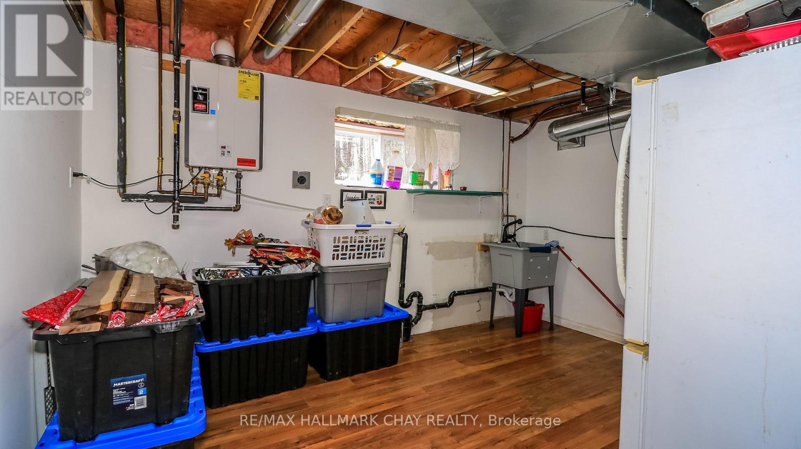 4062 WAINMAN LINE - 32