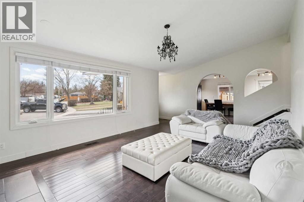 214 Springwood Place SW - 4