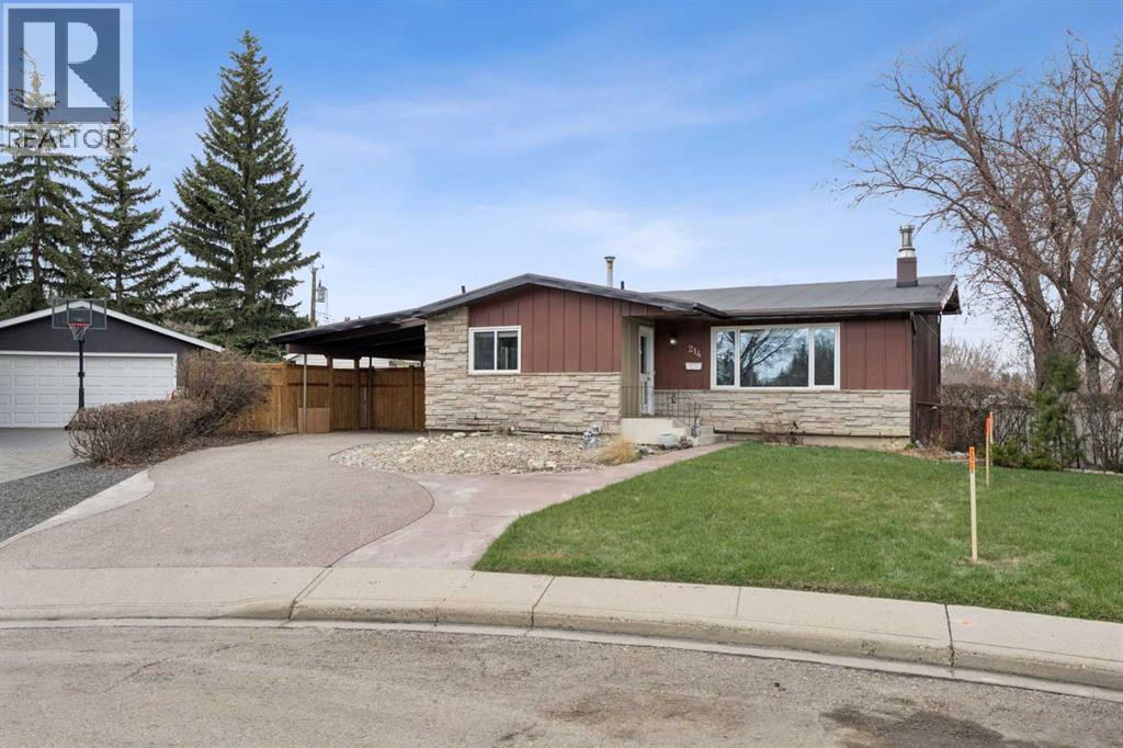 214 Springwood Place SW - 1
