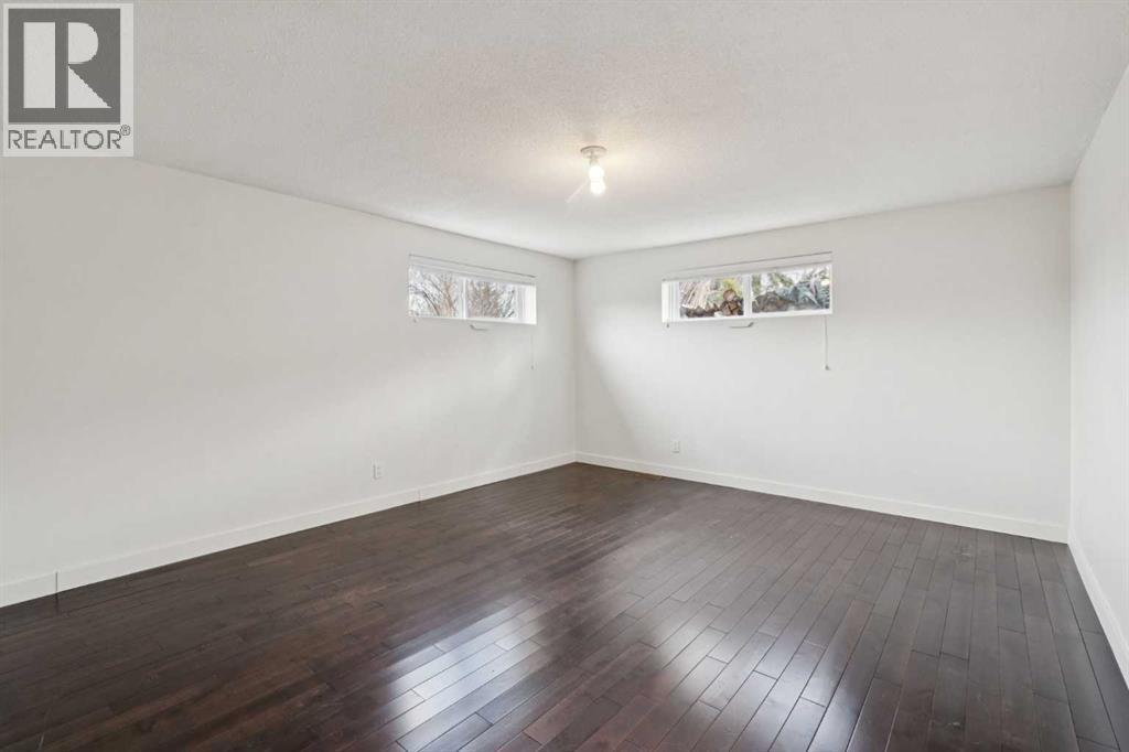214 Springwood Place SW - 16