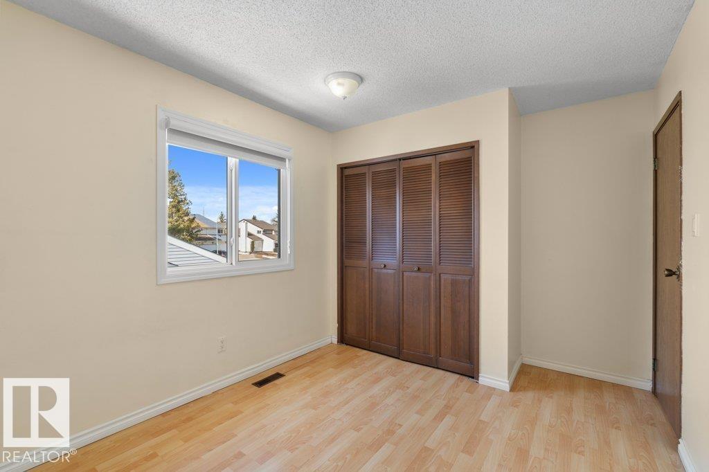 17313 60 AV NW, Edmonton