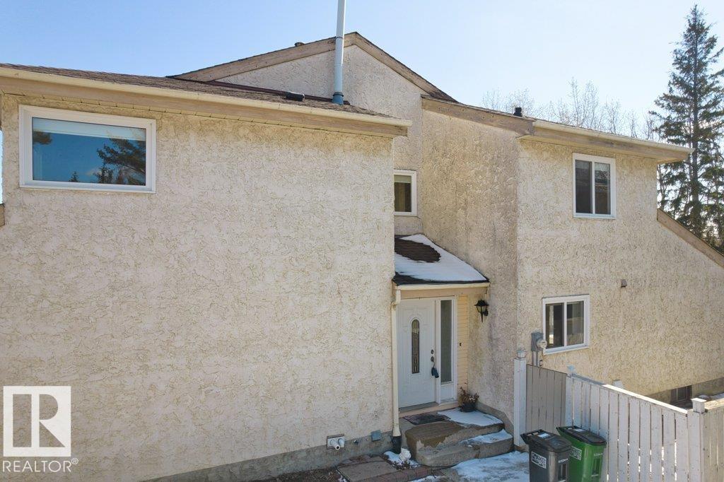 17313 60 AV NW, Edmonton