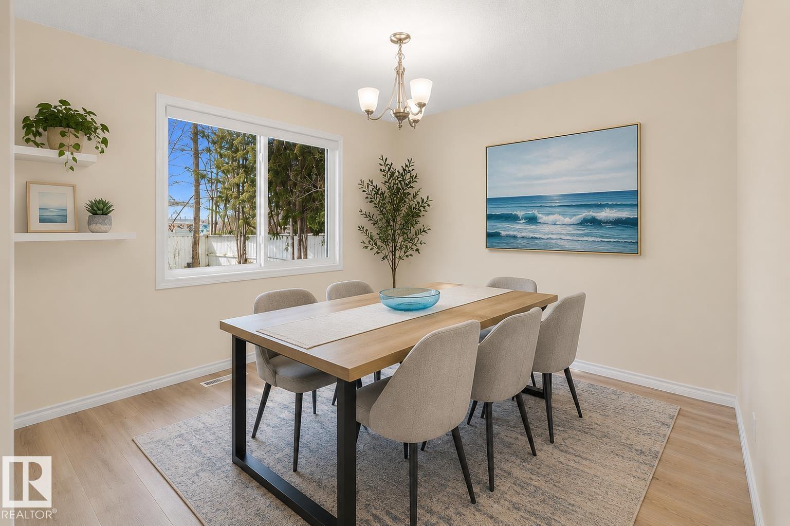 17313 60 AV NW, Edmonton
