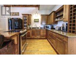 455 Deyell Road, Otonabee South Monaghan, ON K9J6X7 Photo 9