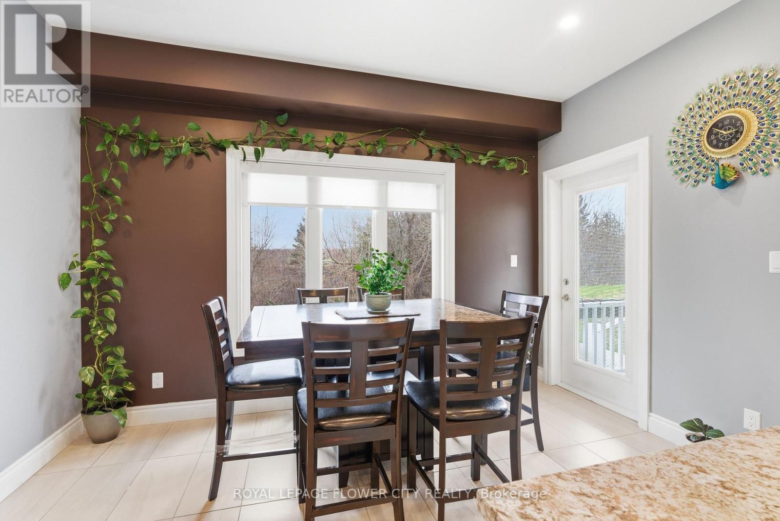 276 MILLCREEK DRIVE W - 11