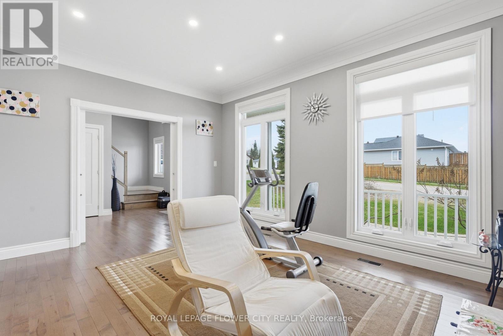 276 MILLCREEK DRIVE W - 16