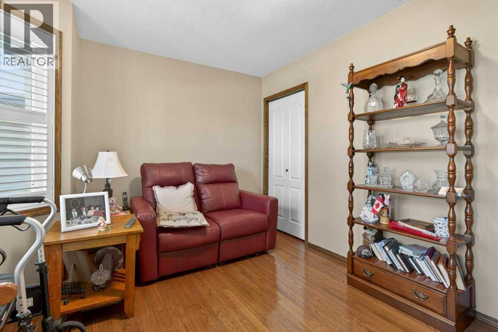 535 Epiphany Bay - 9