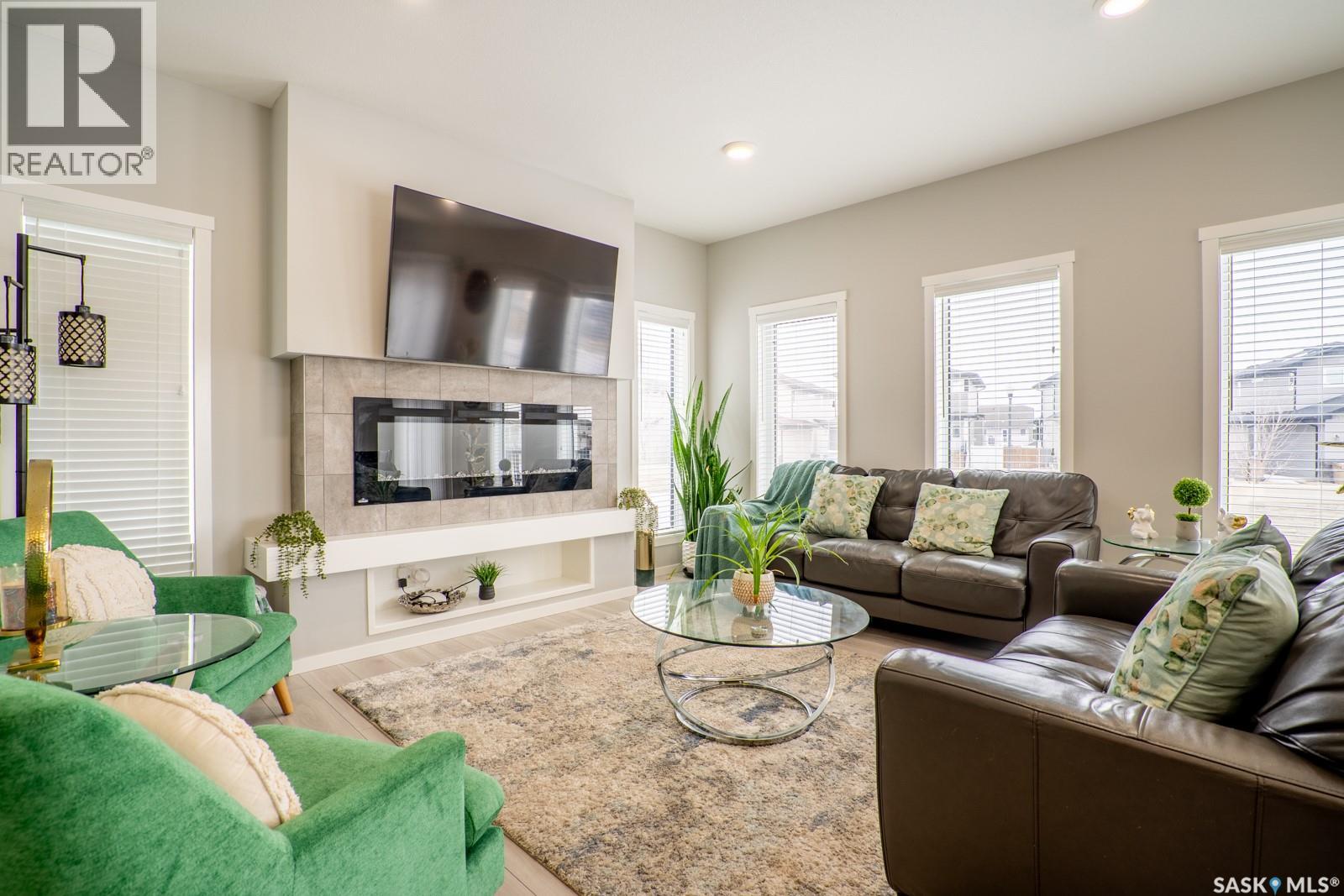 5144 Green CRESCENT E - 12
