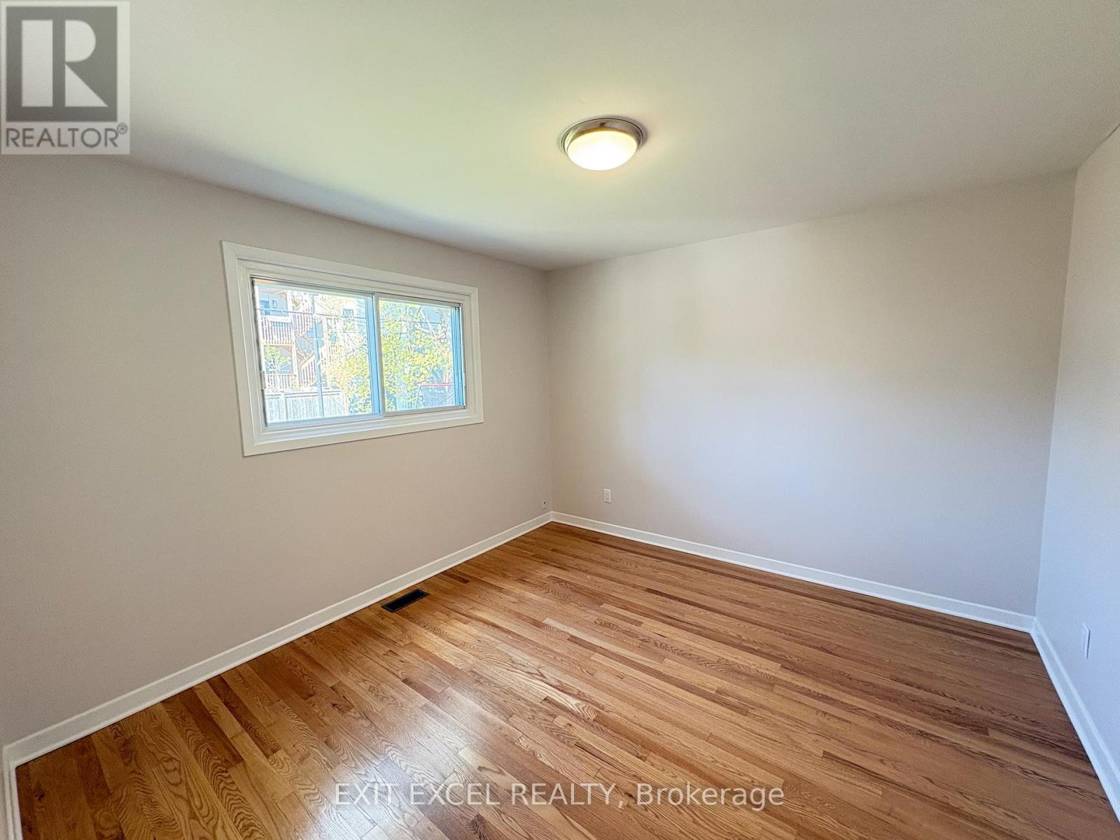 3 Bed, 1 Bath Multi-Family for Rent in Ottawa – 1 – 816 DUNDEE AVENUE, Ottawa – MLS# X13108810 - Image 9