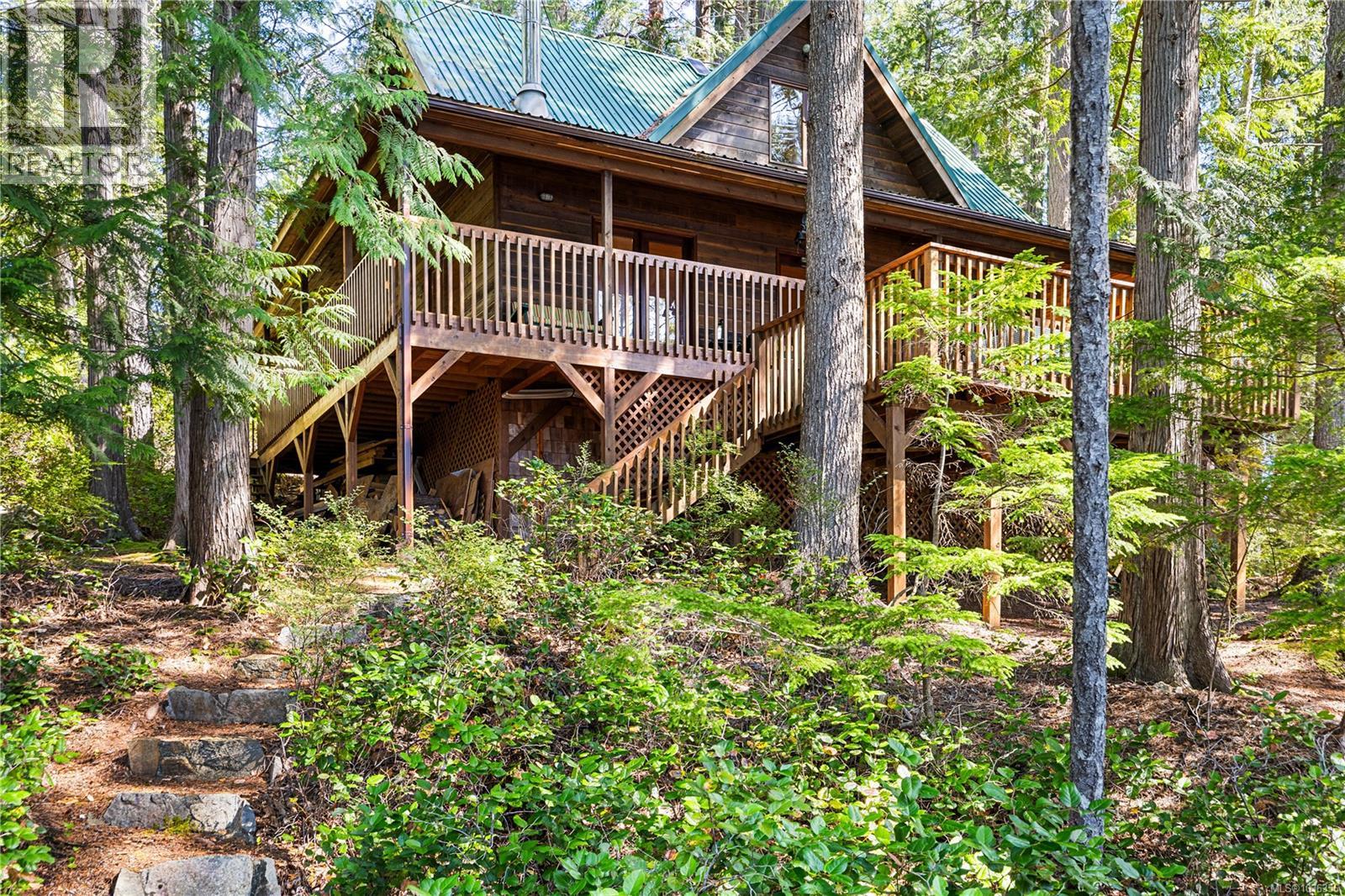 Lot 1472 Main Lake, Quadra Island Lake - Image 3
