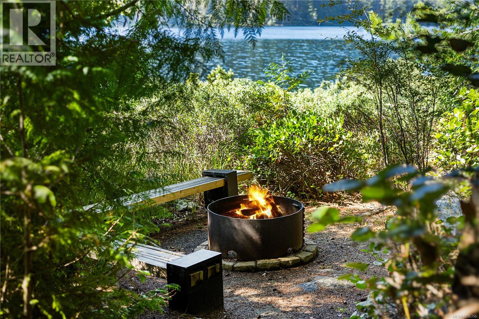 Lot 1472 Main Lake, Quadra Island Lake - 5