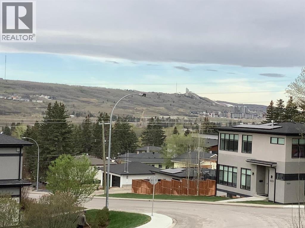 5212 22 Avenue NW - Image 2