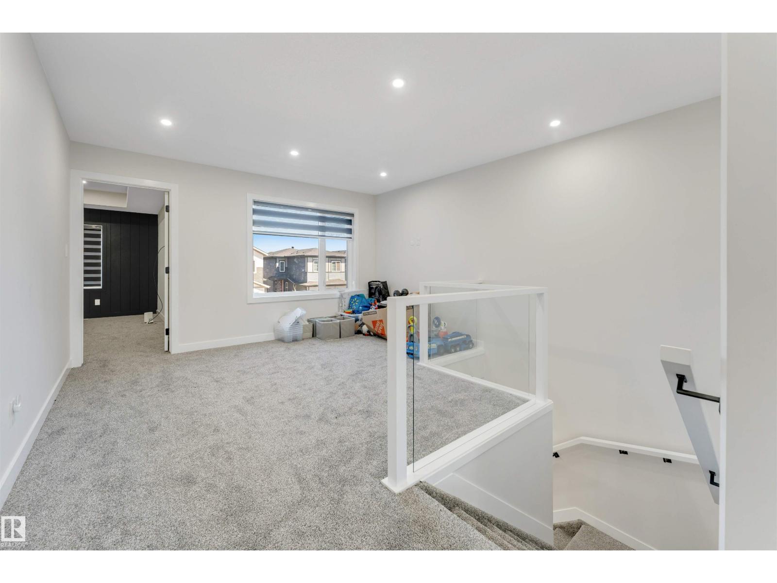 7007 169 AV NW NW, Edmonton