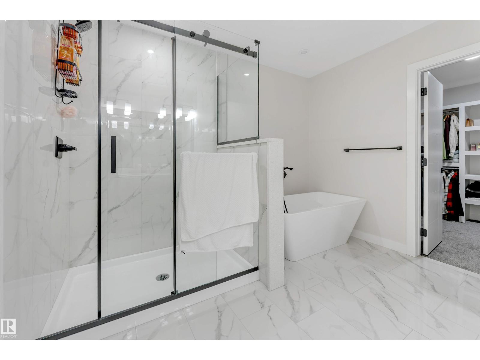 7007 169 AV NW NW, Edmonton