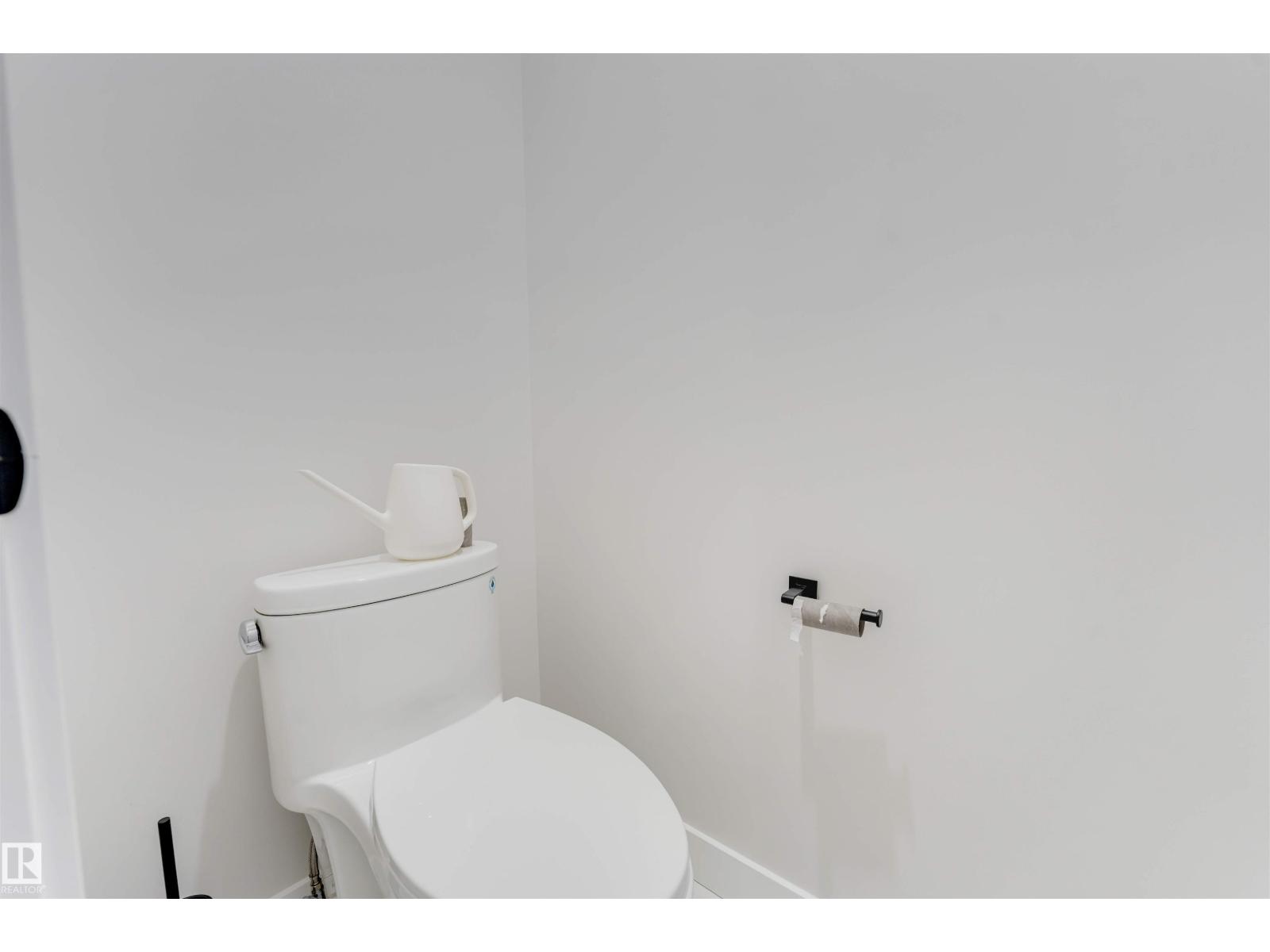 7007 169 AV NW NW, Edmonton