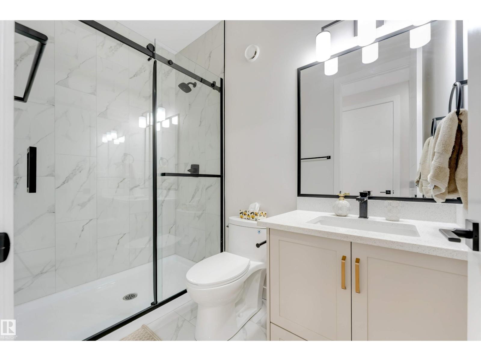7007 169 AV NW NW, Edmonton