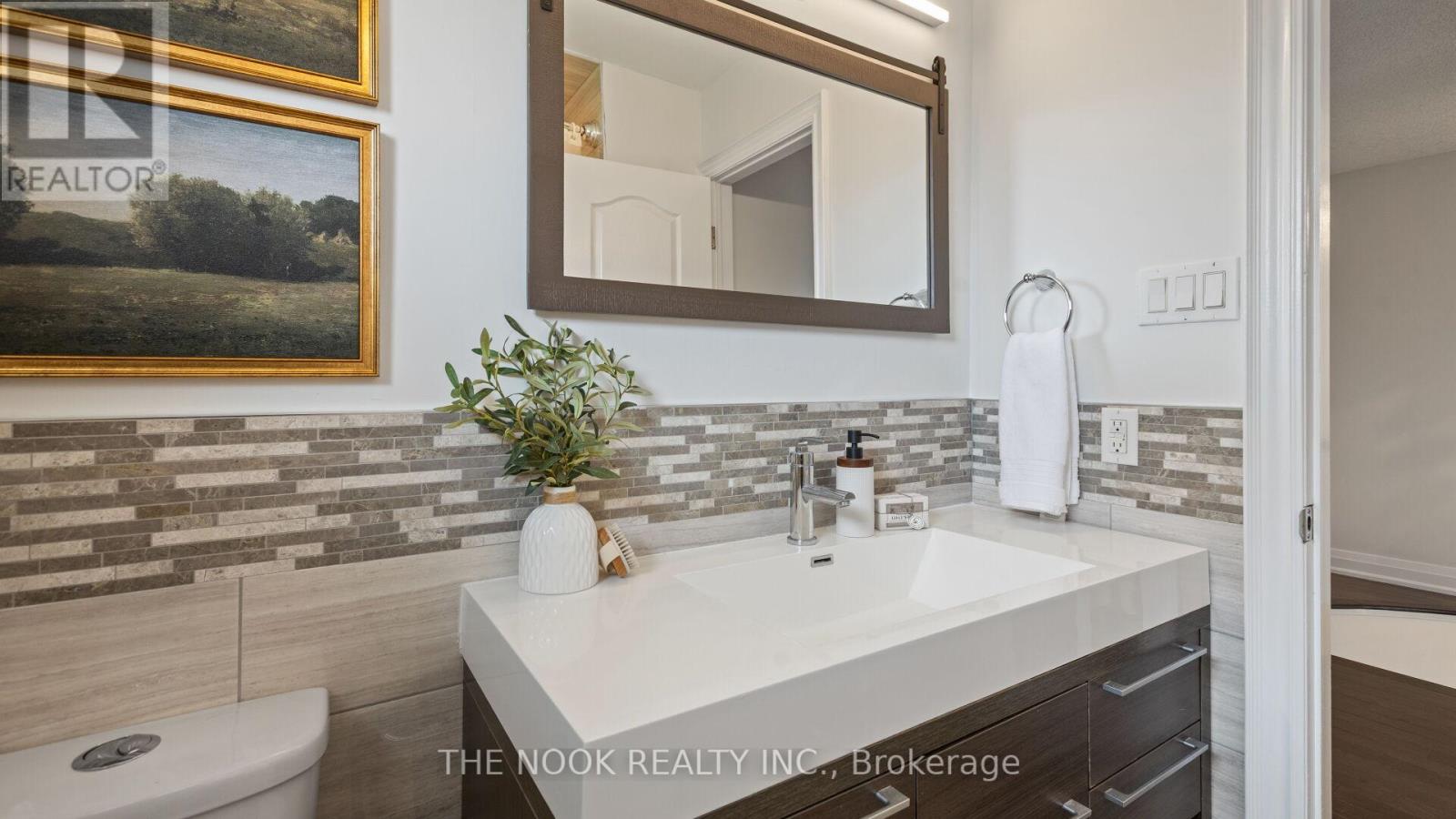 938 WETHERBY LANE - 25