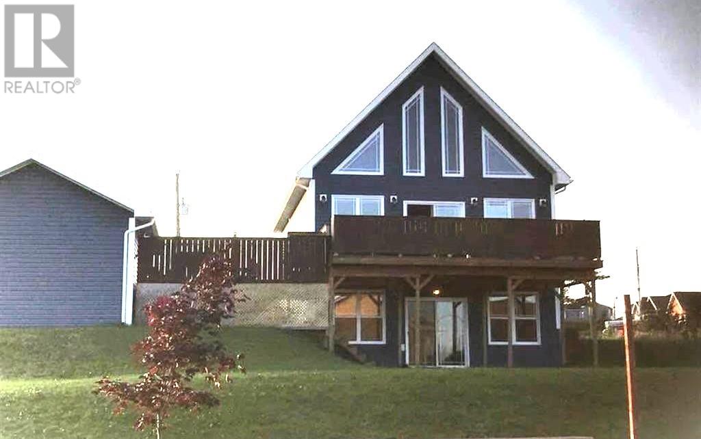 4 Ross Avenue - 1