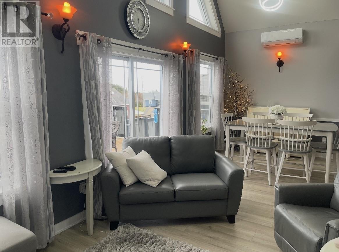 4 Ross Avenue - 15