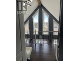 4 Ross Avenue thumbnail 23