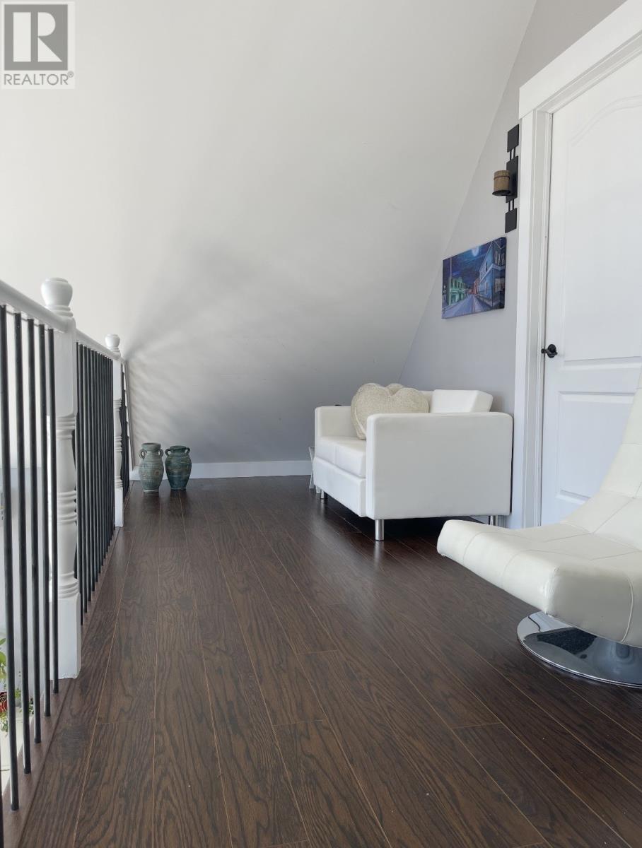 4 Ross Avenue - 26