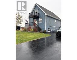 4 Ross Avenue thumbnail 3