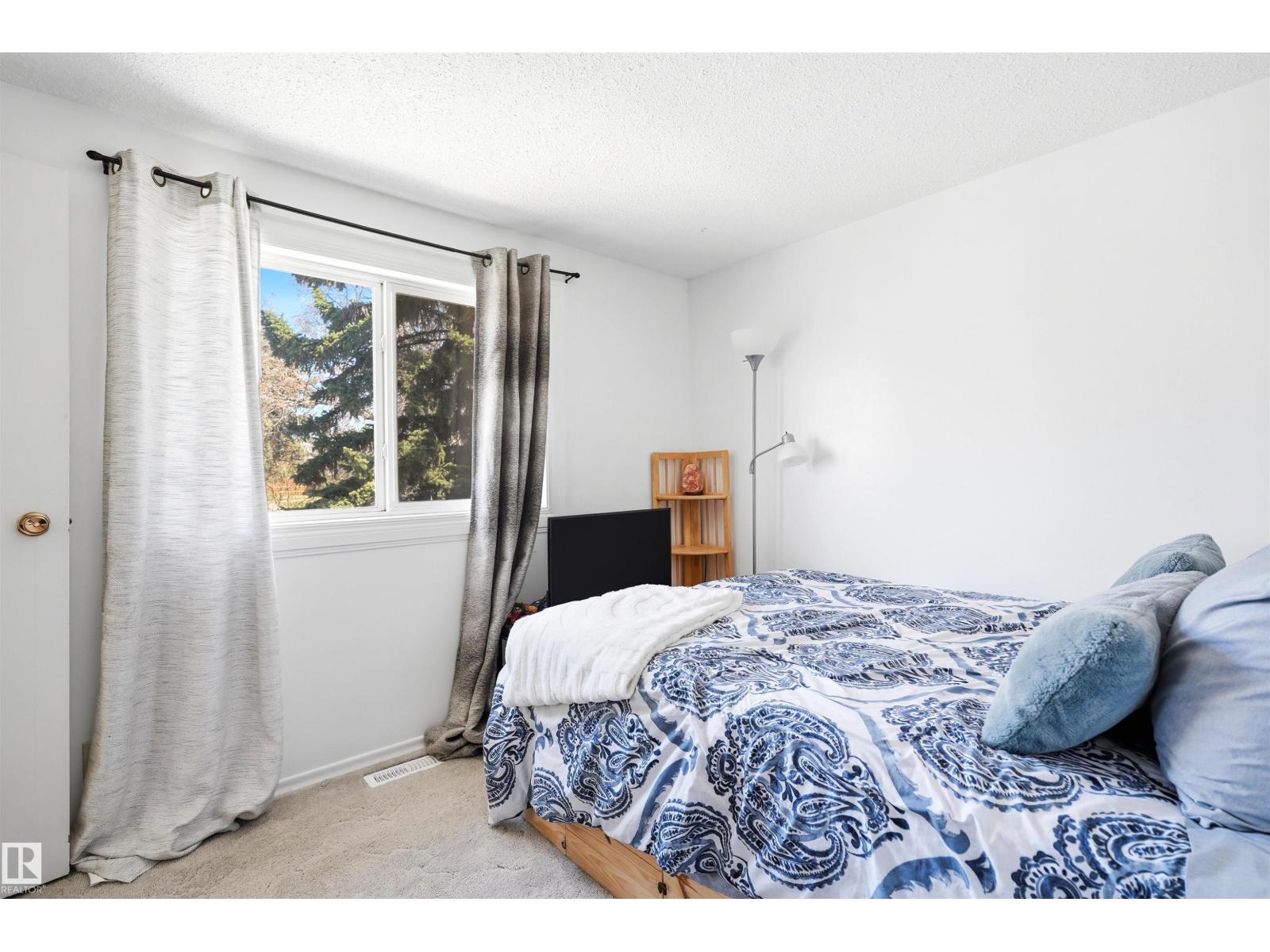 61 RIDGEWOOD TC, St. Albert